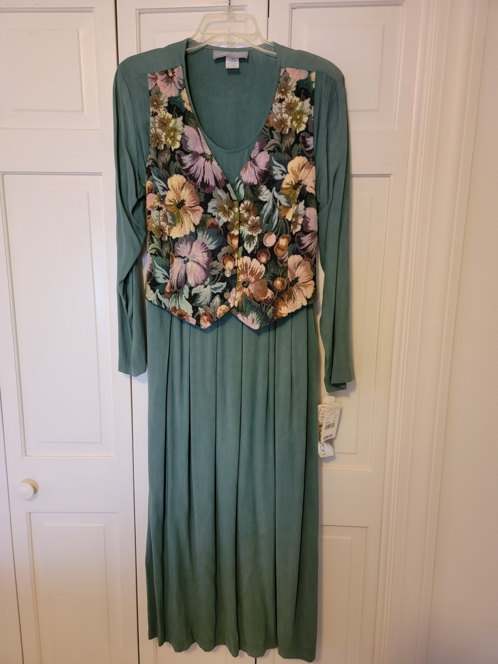 Vintage Carol Anderson California Sage Green Long Dress w/Floral Vest One Piece